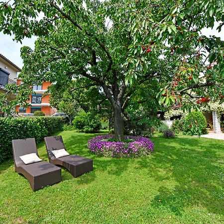 Apartment Slavica Vrvari Porec Exterior photo