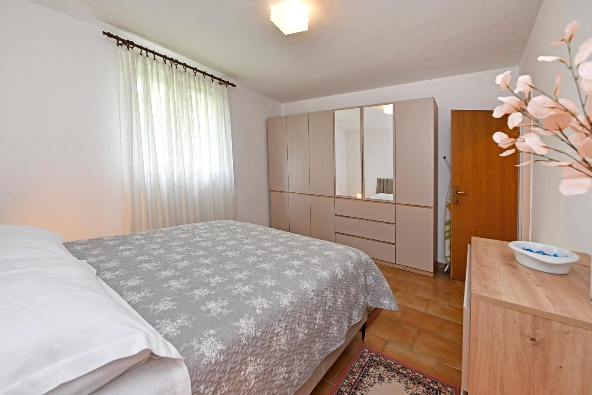 Apartment Slavica Vrvari Porec Room photo