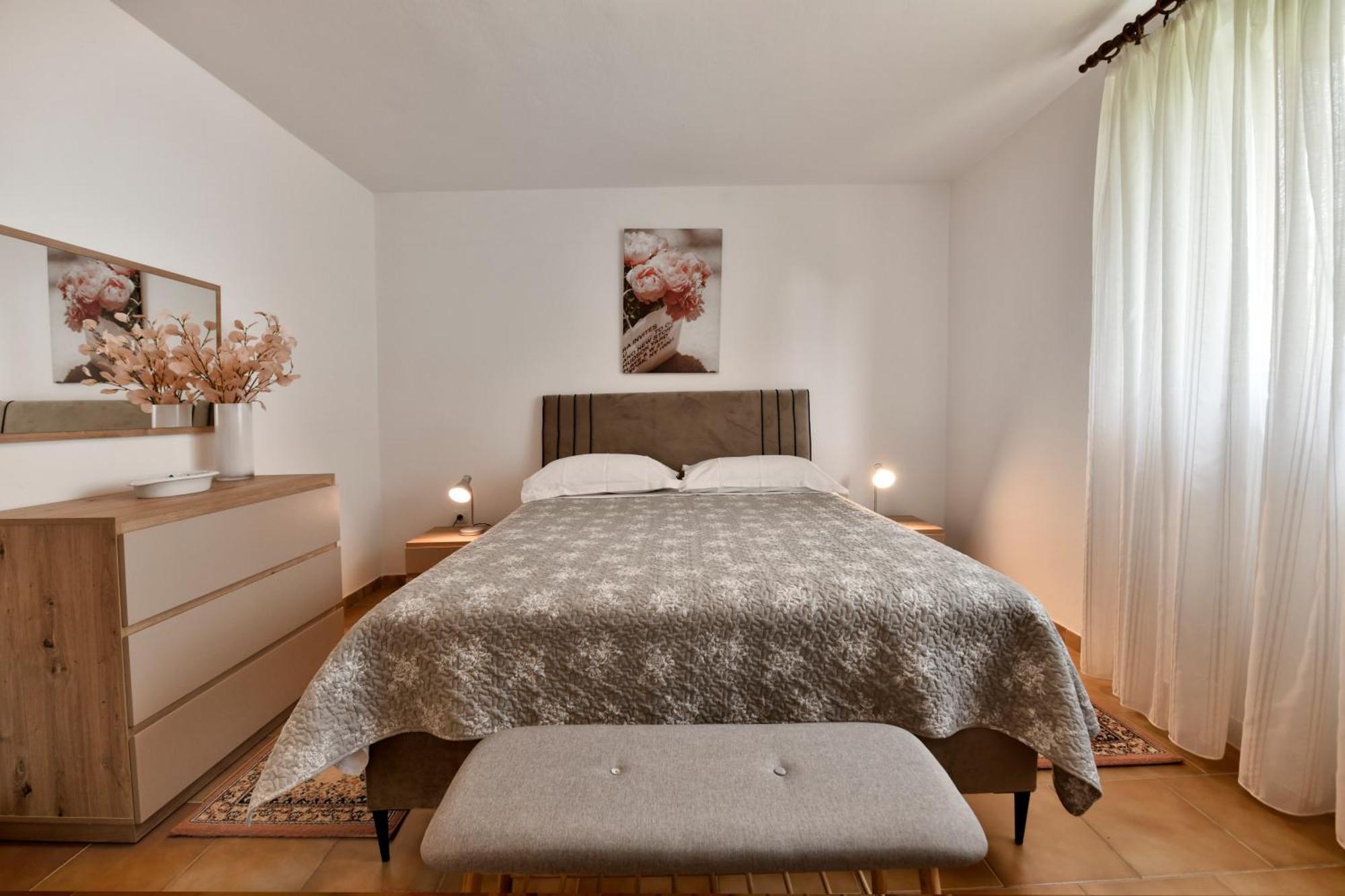 Apartment Slavica Vrvari Porec Room photo