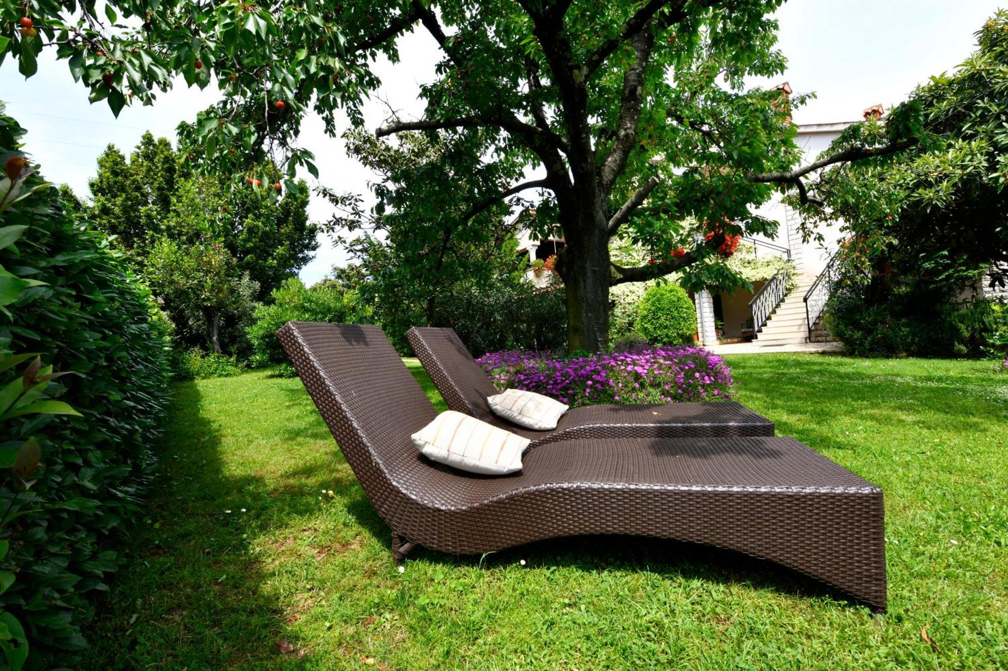 Apartment Slavica Vrvari Porec Exterior photo